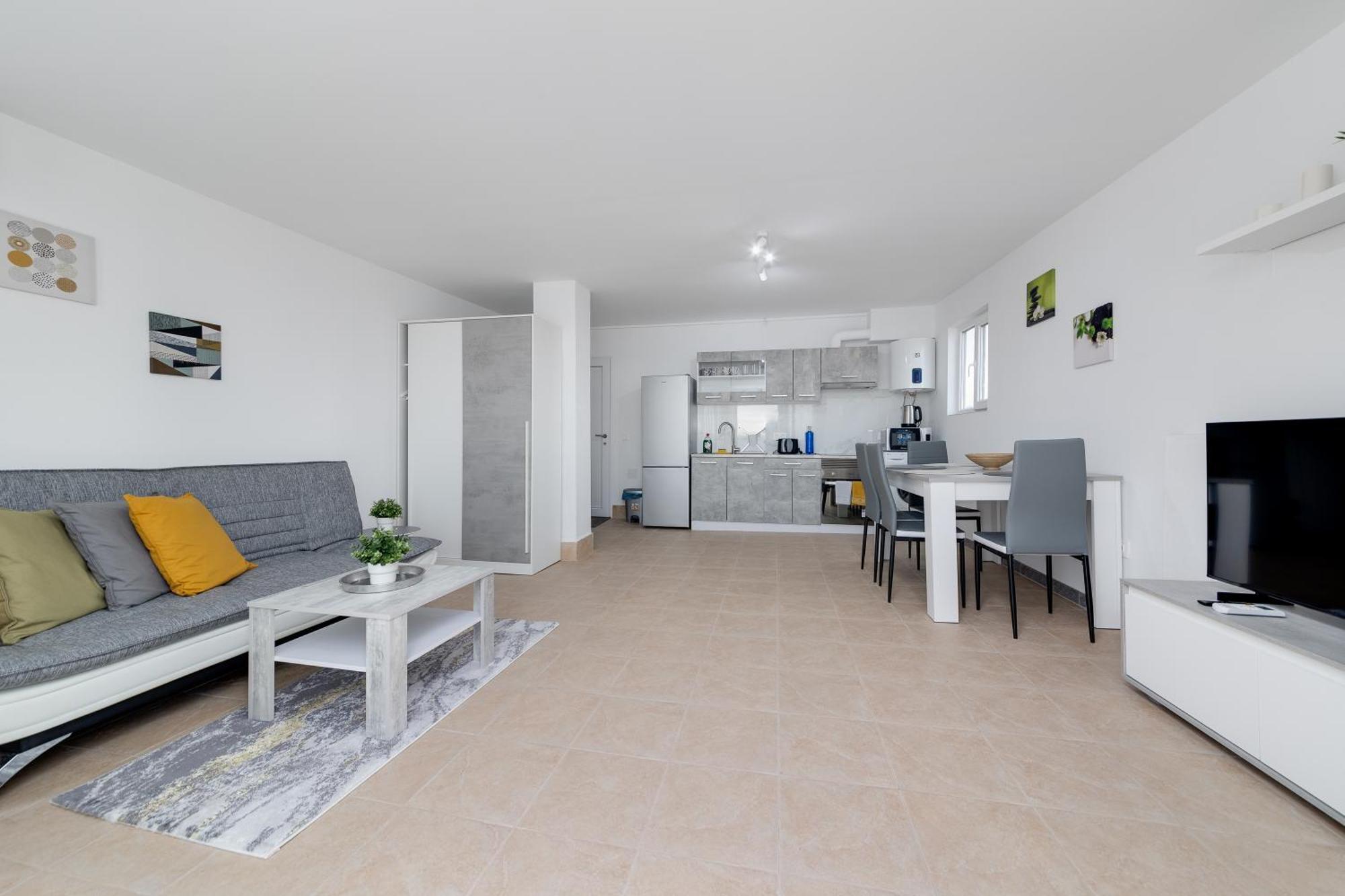Cosy Apartment Near The Sea Torrevieja Exterior photo